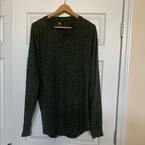 GAP Green Long Sleeve men’s size large tall